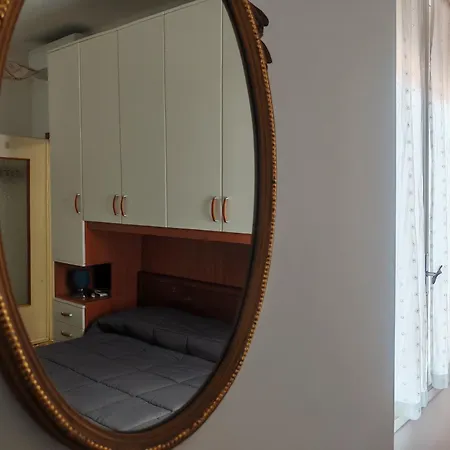 Sul Mare Via Caprera 25 Appartamento *