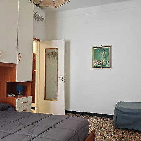 Apartment Sul Mare Via Caprera 25 *