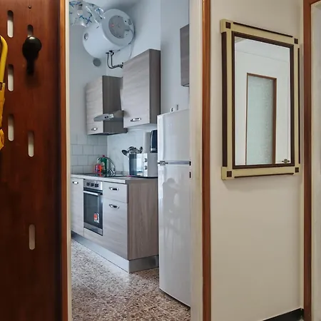 Appartamento Sul Mare Via Caprera 25 Marina dʼAndora